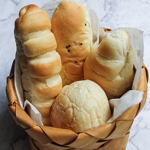 ขนมปัง